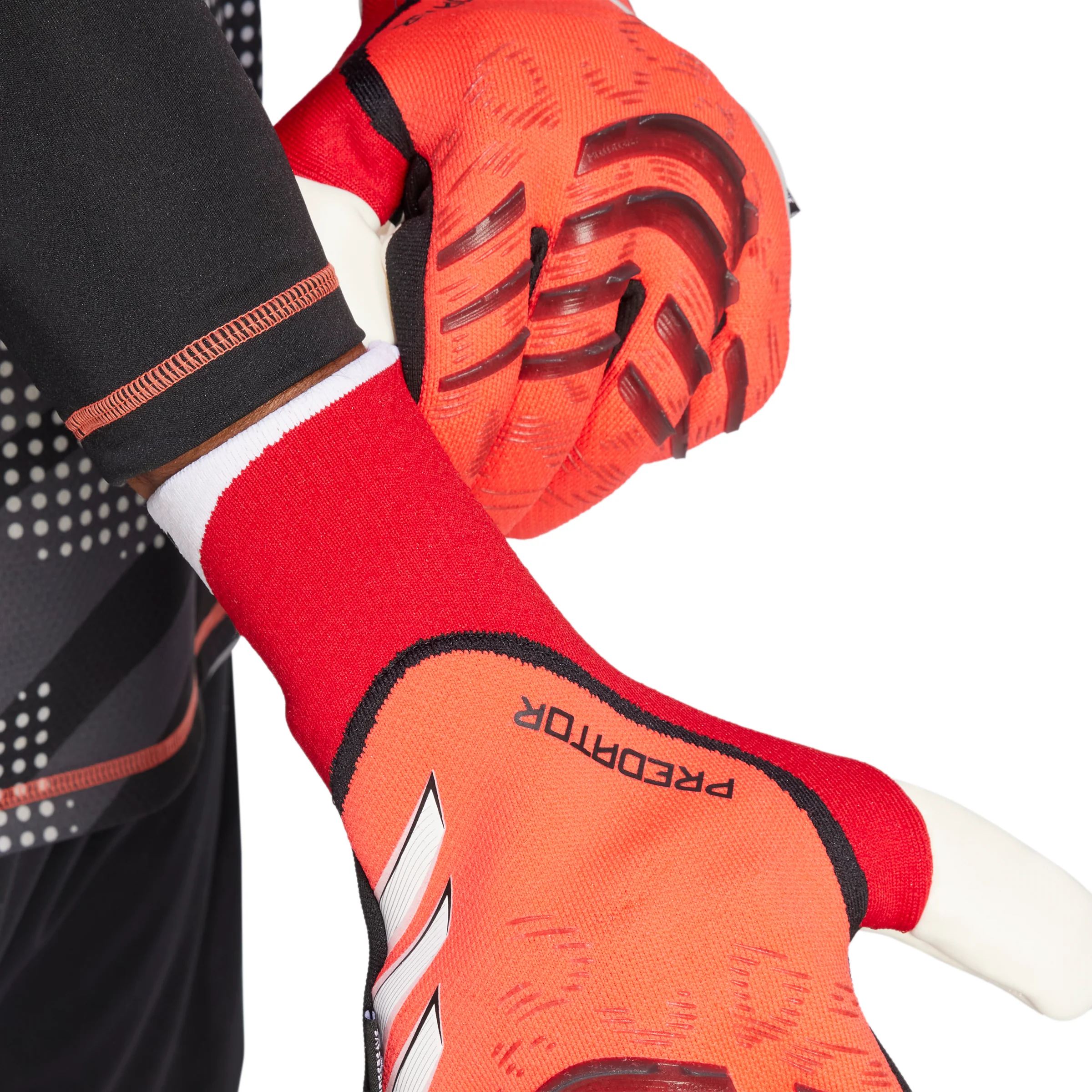 Adidas Predator Pro Fingersave Goalkeeper Gloves - Image 2