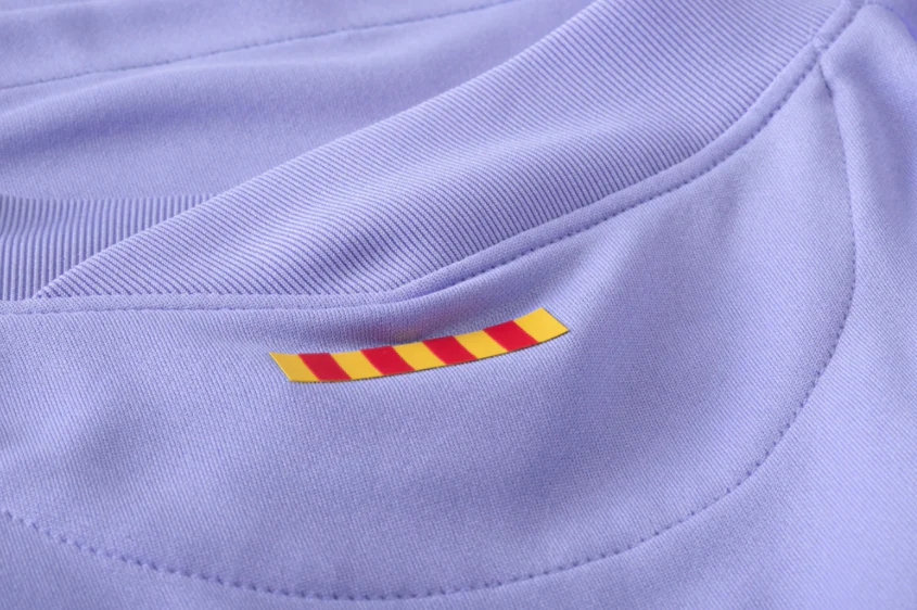 Nike 2021-22 FC Barcelona Away Replica Jersey - Men's - Image 6